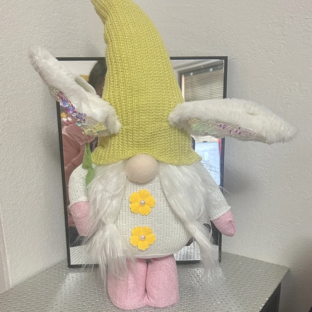 Charming Yellow and Pink Gnome Decor EUC